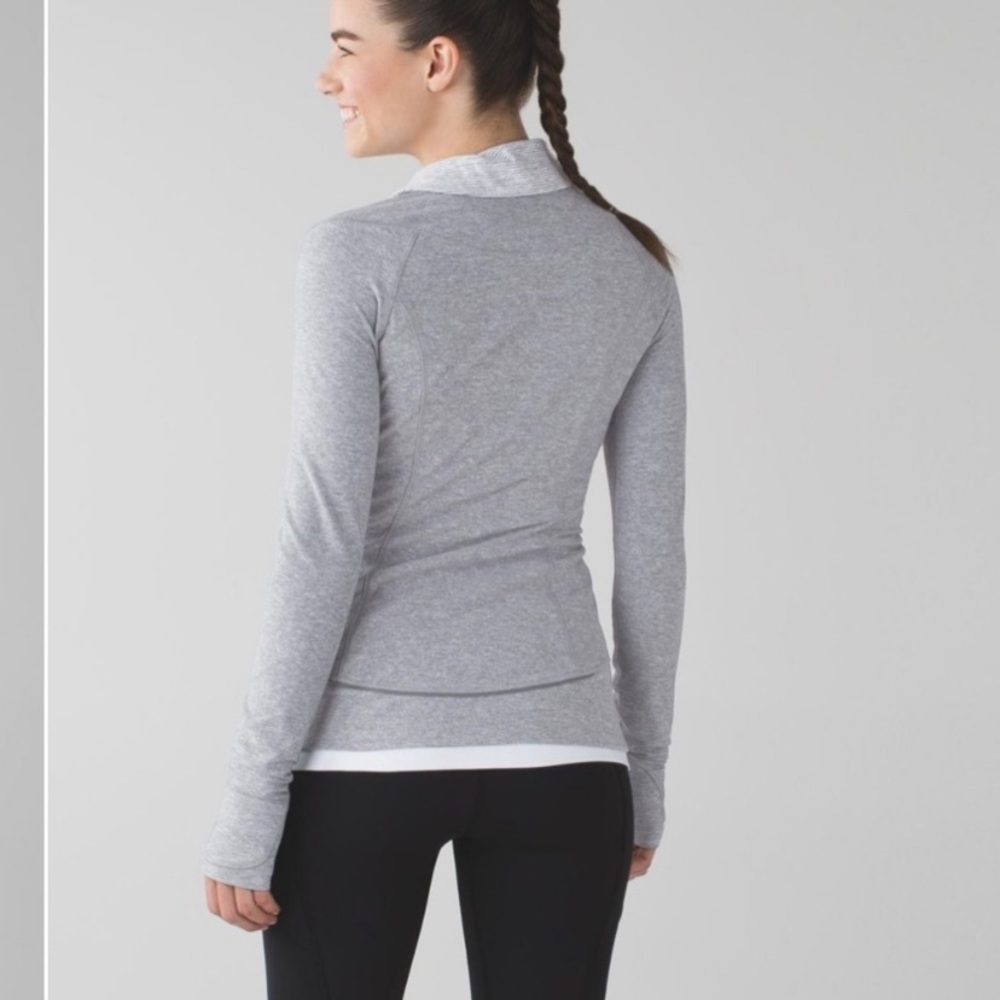 Lululemon Think Fast Pullover - Picture 2 of 10